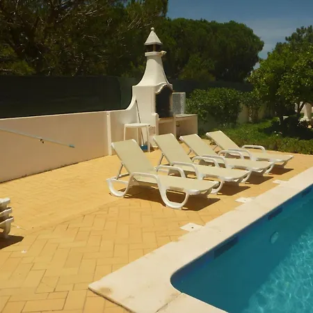 Vila Stylish Villa With Large Private Pool Sea Views Albufeira